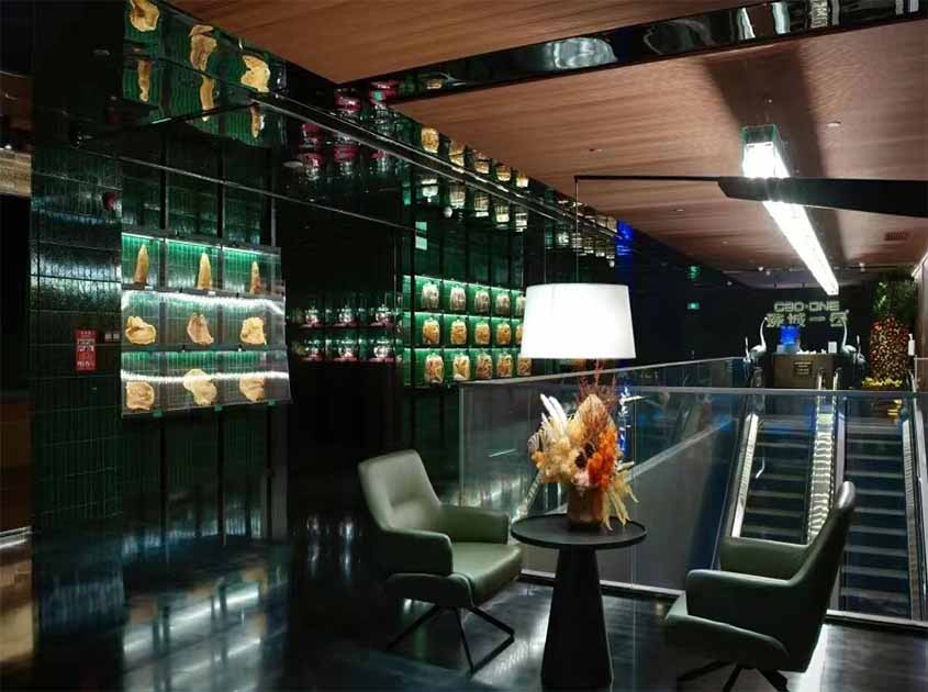 Elevating Contemporary Interiors: The Impact of Woven Metal Design Elements