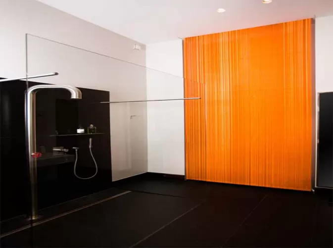Modern and Dynamic: Unveiling the Stylish Applications of Metal Fabric Curtains