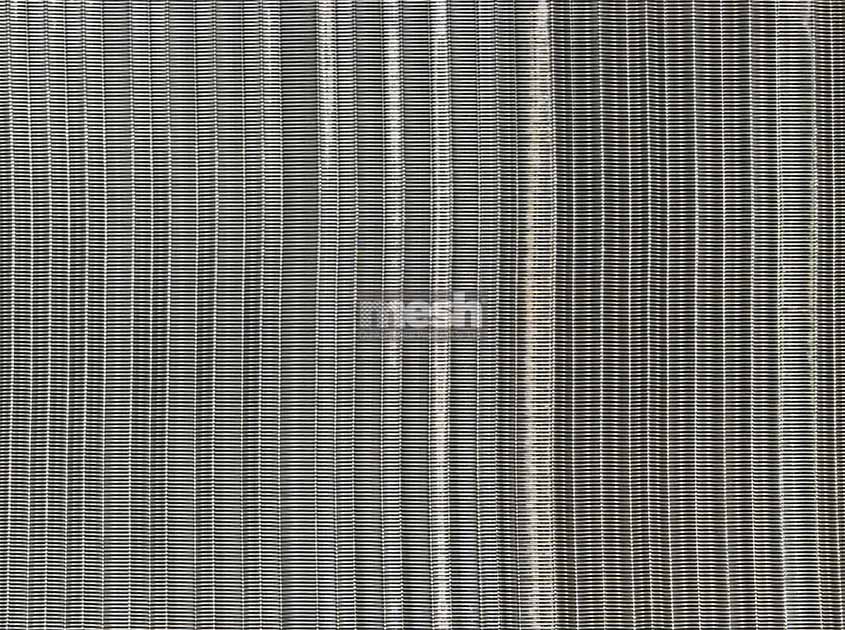 What are some common patterns and textures for metal fabric curtains?cid=6
