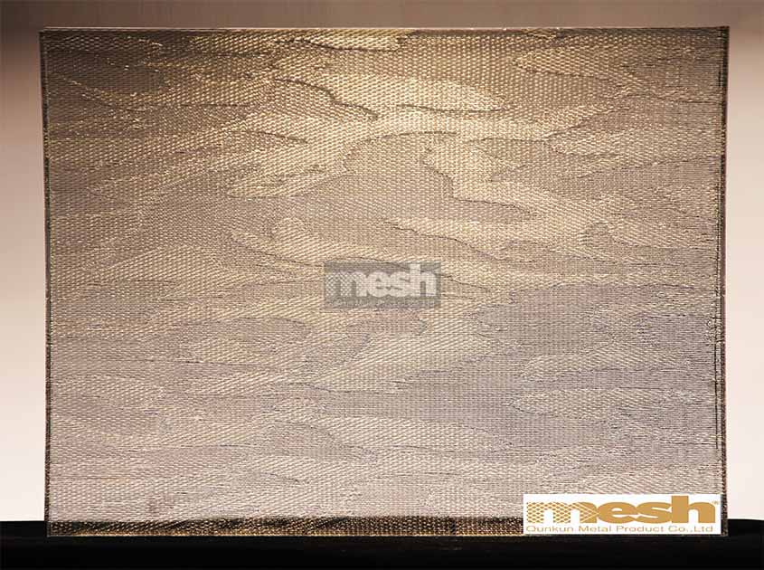 Addressing the Importance of Properly Weighing Woven Metal Interiors When Installing