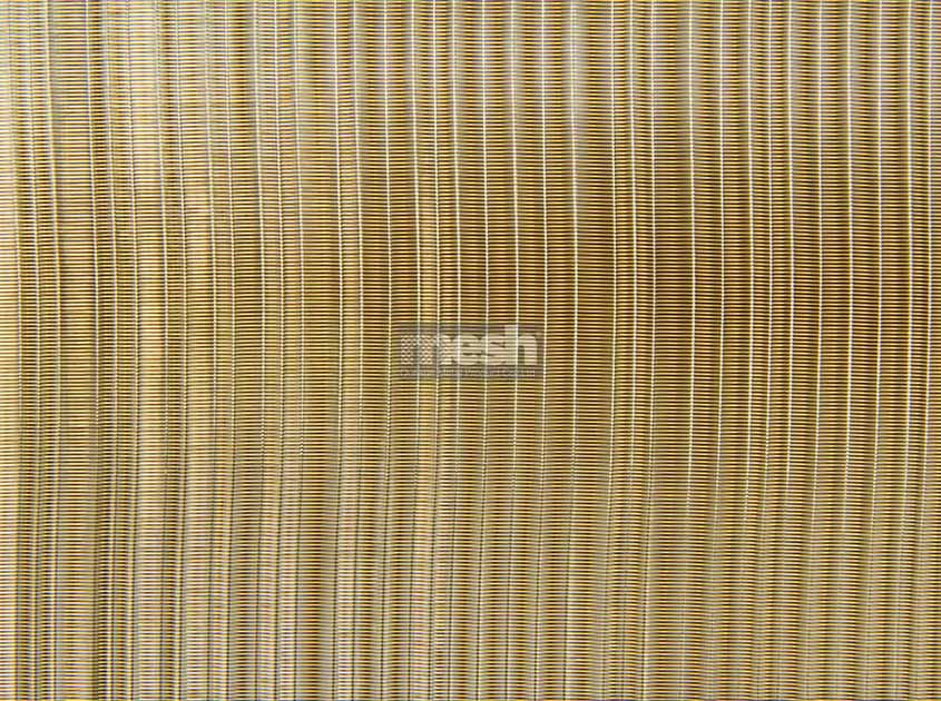 Material selection is critical when considering the sustainability responsibilities of luxury metal mesh fabrics. Choosing sustainable metal materials such as recycled and reused materials can reduce dependence on finite resources and reduce environmental impact.