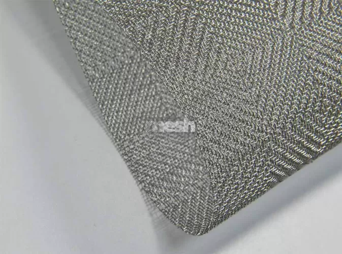 Anti-graffiti coating of wall covering mesh fabric: protection against vandalism