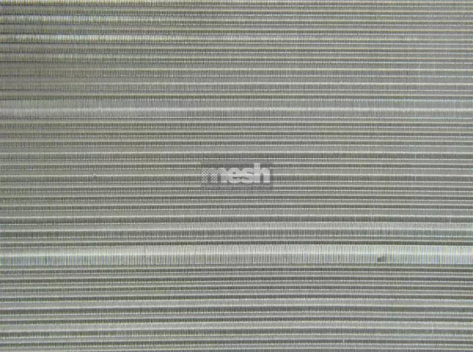 The role of luxury metal mesh fabric in high-end fashion showroom interiors