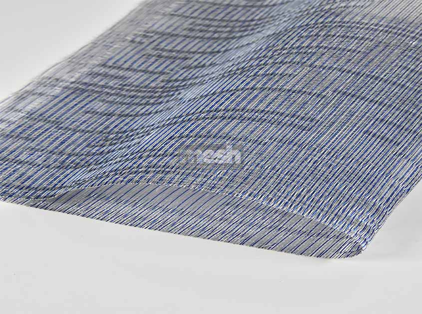 Effect of wall covering mesh fabric on Indoor Acoustics and Lighting