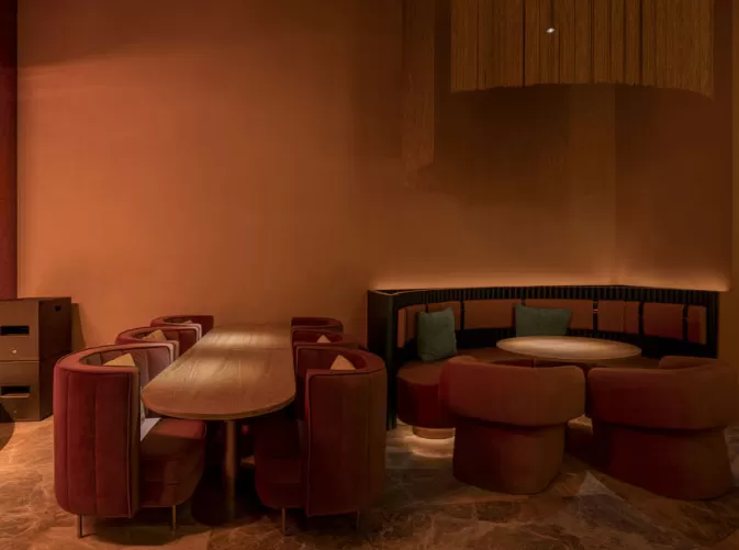 Metal decorative wall cloth – the perfect combination of luxury and durability