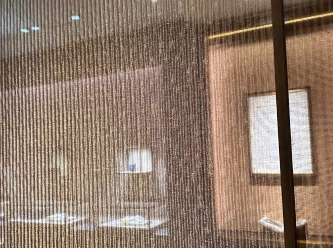 Woven Metal Wall Coverings – Luxurious Texture Meets Industrial Strength