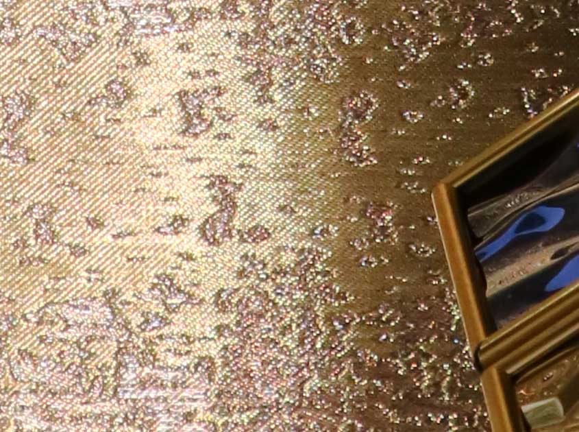 Why Woven Metal Fabric Interiors Is Preferred in the Middle East