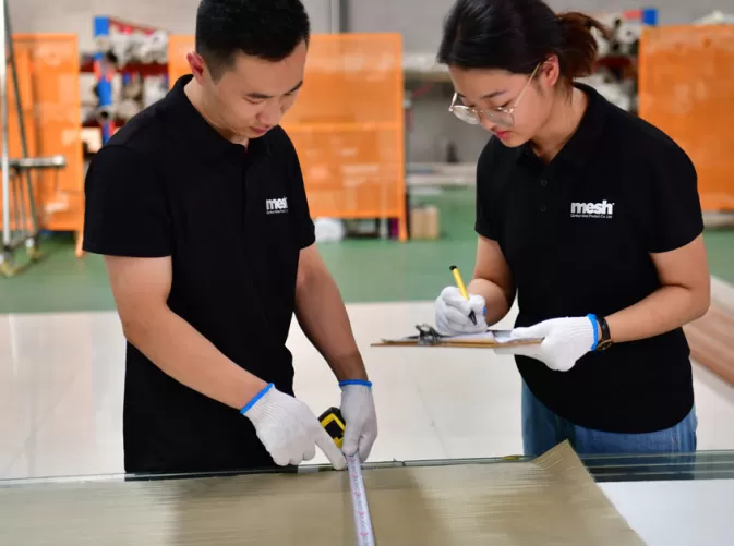 How to Choose the Right Woven Metal Interior for a Building